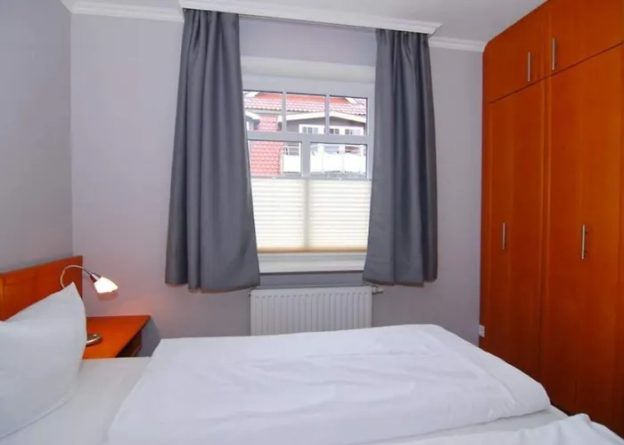 Olympia Haus 3, Whg 27 アパート *