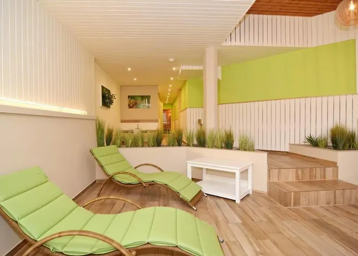 Olympia Haus 3, Whg 27 アパート